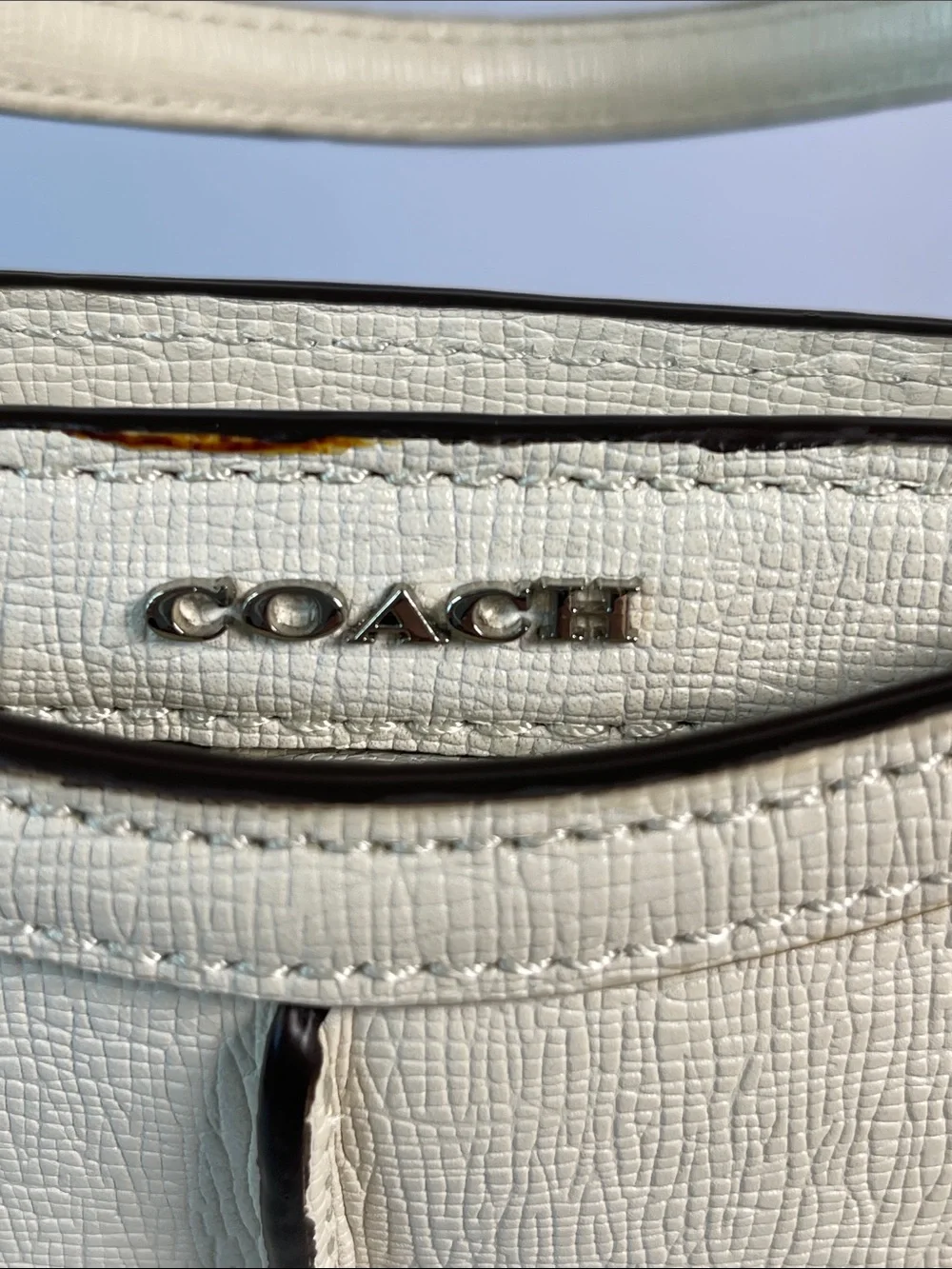 Coach A1482-25245 Madison Textured Leather Carryall Parchment NWT Authenticated